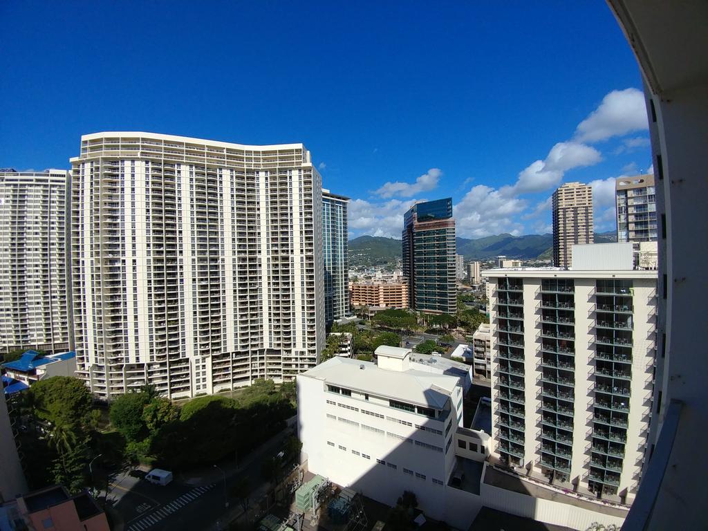 هونولولو Gem Of Waikiki At Inn On The Park المظهر الخارجي الصورة