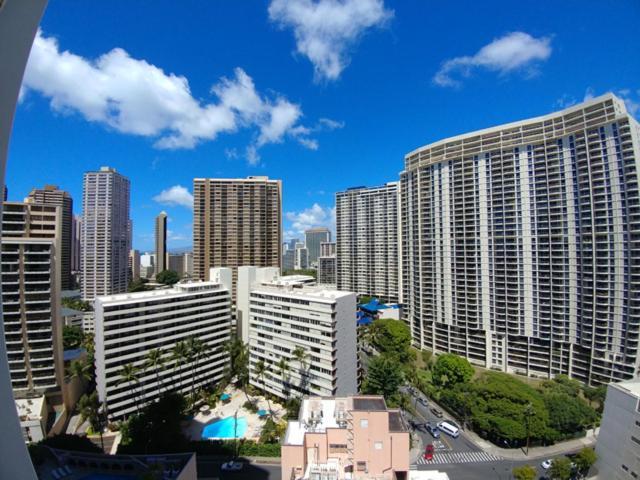 هونولولو Gem Of Waikiki At Inn On The Park المظهر الخارجي الصورة